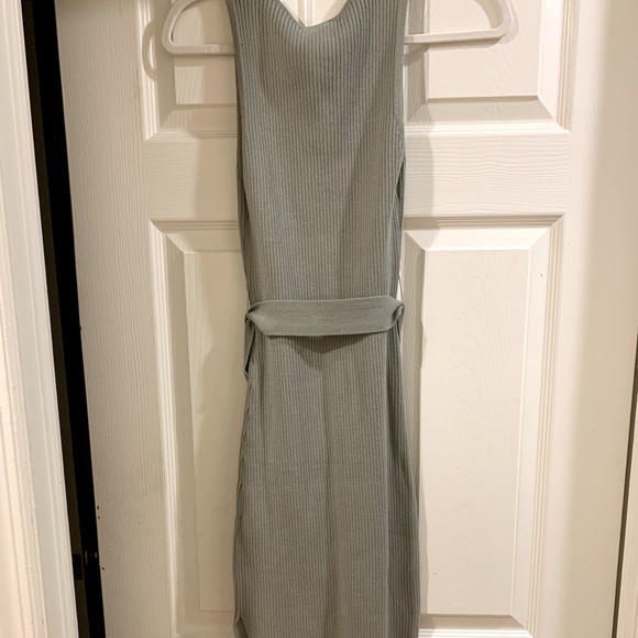 Forever 21 Ribbed Knit Dress - Picture 2 of 3